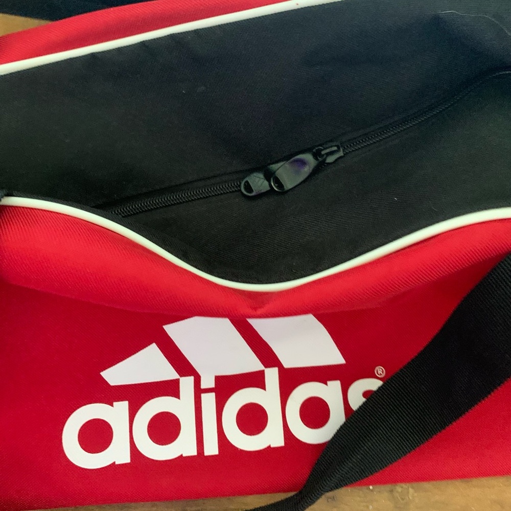 Adidas Softball/Baseball Bat/Gear Bag - Picture 2 of 9